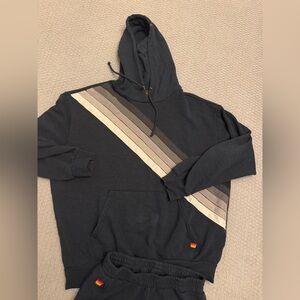 Aviator Nation set, size medium. Like new